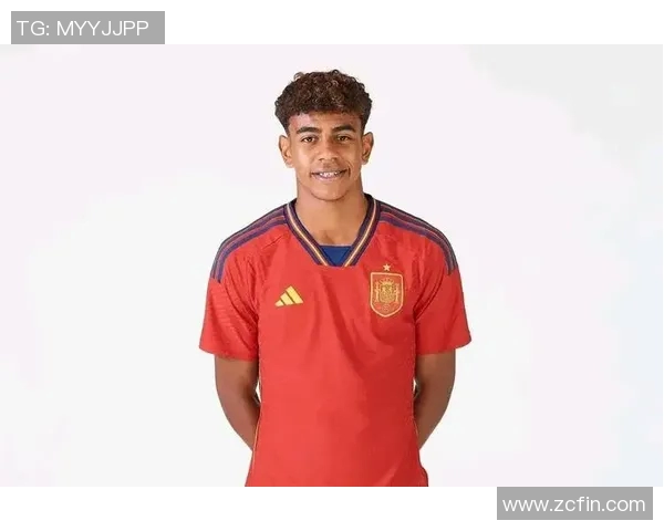 球场外的足球明星生活揭秘他们的风采与魅力